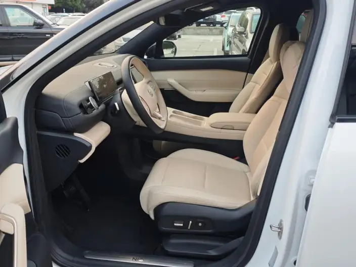 NIO ES6 2023 Model 75kWh – фото 10