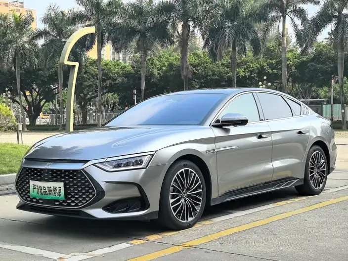 BYD Han DM 2023 Model DM-i Champion Edition 121KM Exclusive Model – фото 1