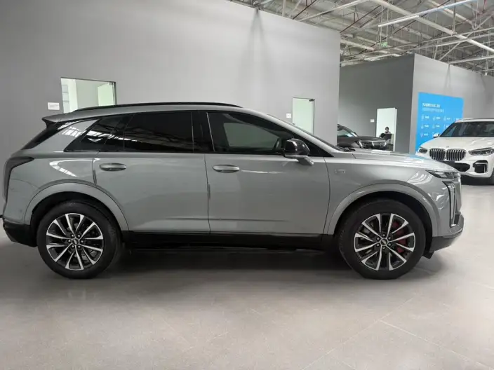 Cadillac XT5 2025 Model 28T 4WD Noble Model – фото 7