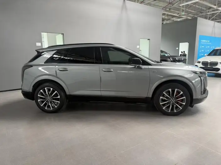 Cadillac XT5 2025 Model 28T 4WD Noble Model – фото 10