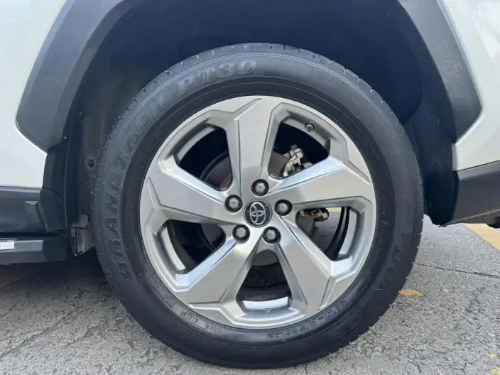 Toyota RAV4 2021 Model 2.0L CVT 2WD Fashion edition – фото 8