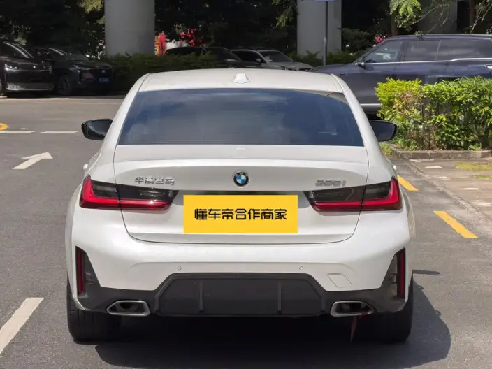 BMW 3 Series 2023 Model 325i M Sports Set – фото 6