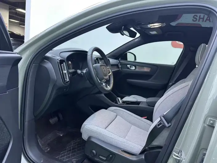 Volvo C40 EV 2023 Model Long Battery Life Pro Edition – фото 7