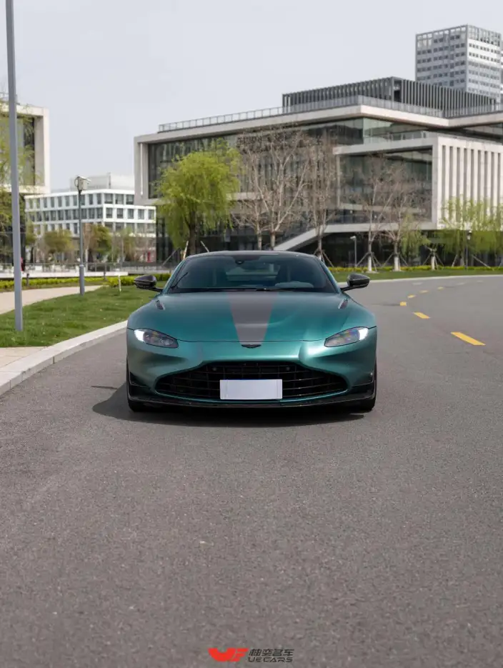 Vantage 2022 Model F1 Edition Coupe