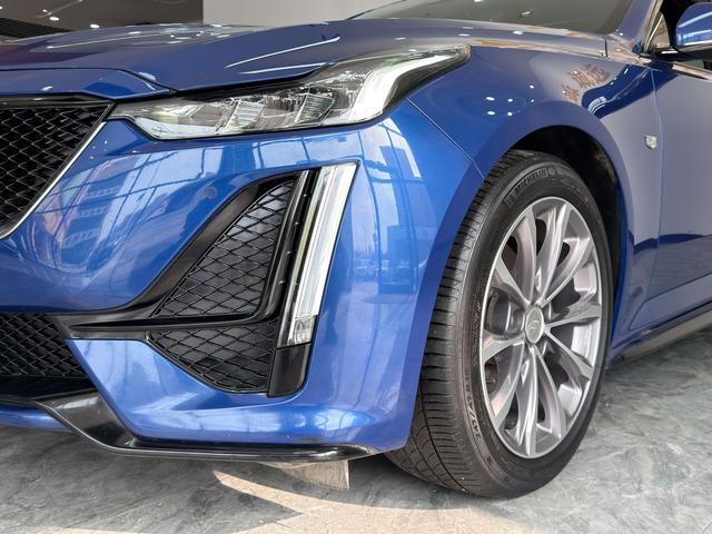 Cadillac C T5 Модель 2020 года 28T Leading Sport Sport – фото 10