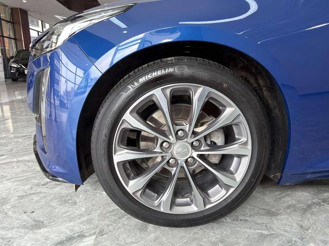 Cadillac C T5 Модель 2020 года 28T Leading Sport Sport – фото 11