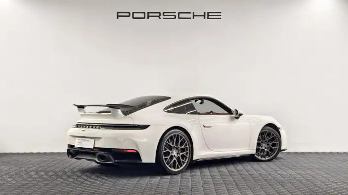 PORSCHE 911 2025 Model Carrera 3.0T – фото 7