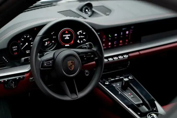 PORSCHE 911 2023 Model Carrera 3.0T – фото 10