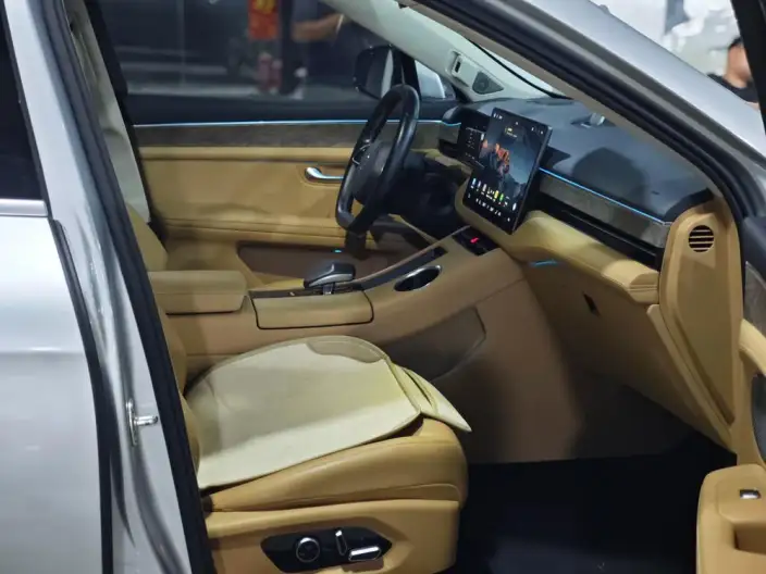 Aito M5 2022 Model Extended Range 4WD Flagship Edition – фото 8