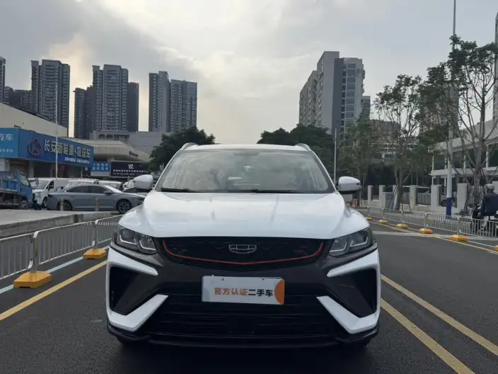 Geely Binyue 2021 Model 240T DCT Platinum edition – фото 2