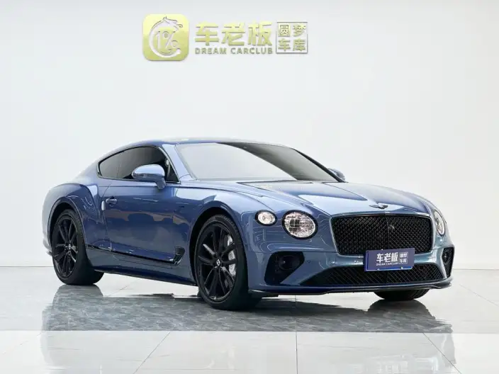Continental 2022 Model 4.0T GT V8 – фото 3