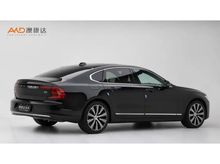 Volvo S90 2024 Model B5 Smart Elegance Deluxe Edition – фото 4