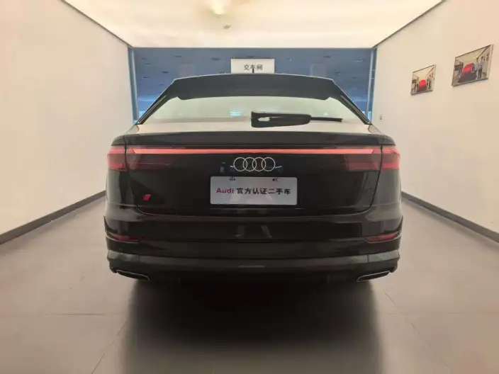 Audi Q8 2024 Model 55 TFSI Luxury Dynamic Model – фото 3