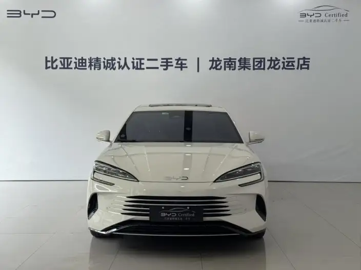 BYD Seal 07DM 2024 Model DM-i 125KM Luxury Model – фото 2