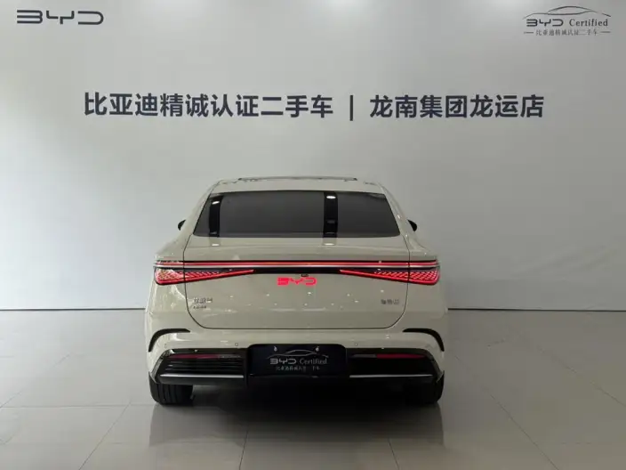 BYD Seal 07DM 2024 Model DM-i 125KM Luxury Model – фото 3