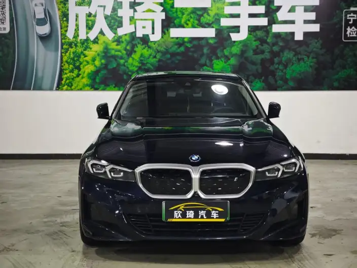 BMW i3 2025 Model eDrive35L – фото 2