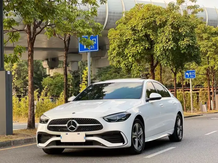 Mercedes-Benz C-Class 2022 Model C 200 L Sports Edition – фото 1