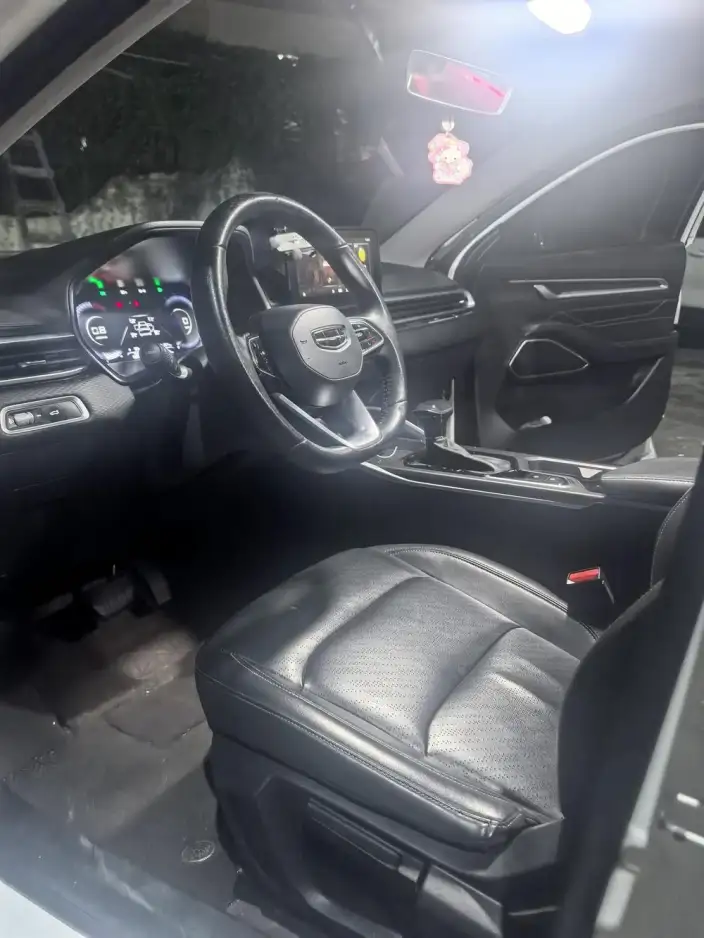 Geely Emgrand 2022 Model No. 4 Gen 1.5L CVT Noble Model – фото 6