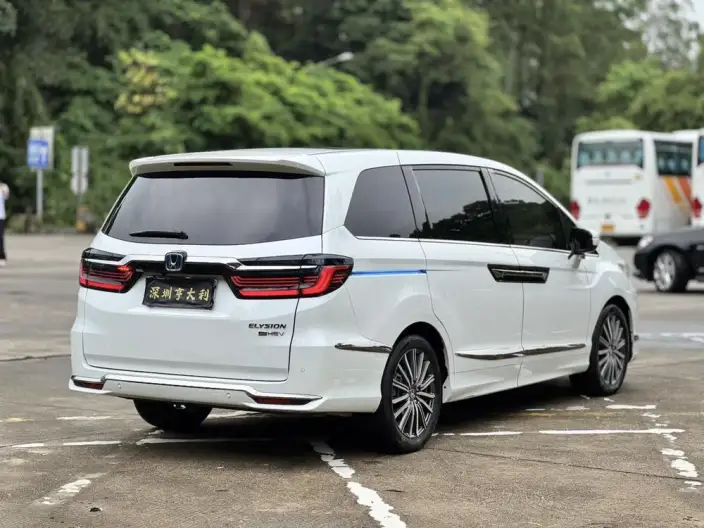 Honda Elysion 2022 Model 2.0L Hybrid Deluxe Edition – фото 7