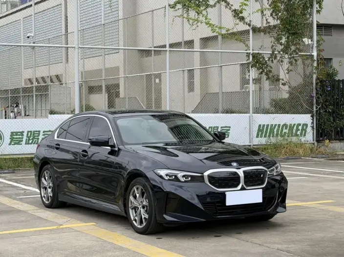 BMW i3 2022 Model eDrive35L – фото 3