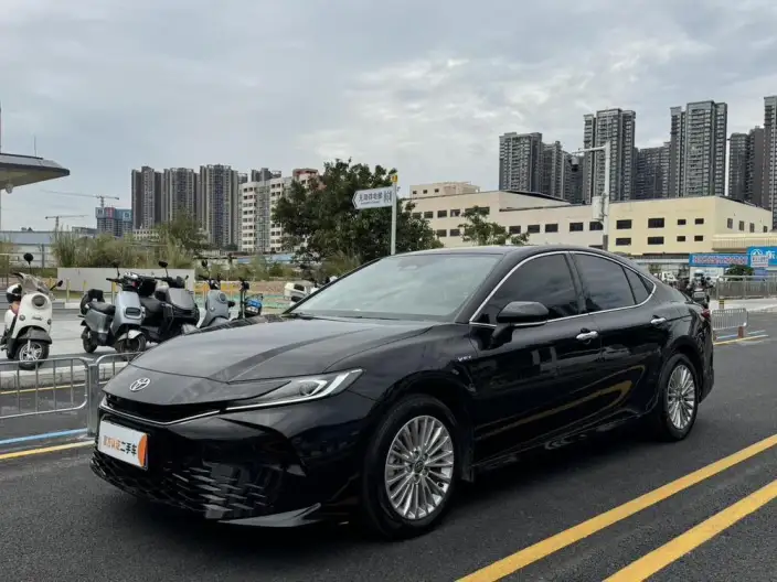 Toyota Camry 2024 Model Hybrid 2.0HE Elite Edition – фото 1