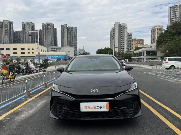 Toyota Camry 2024 Model Hybrid 2.0HE Elite Edition – фото 2