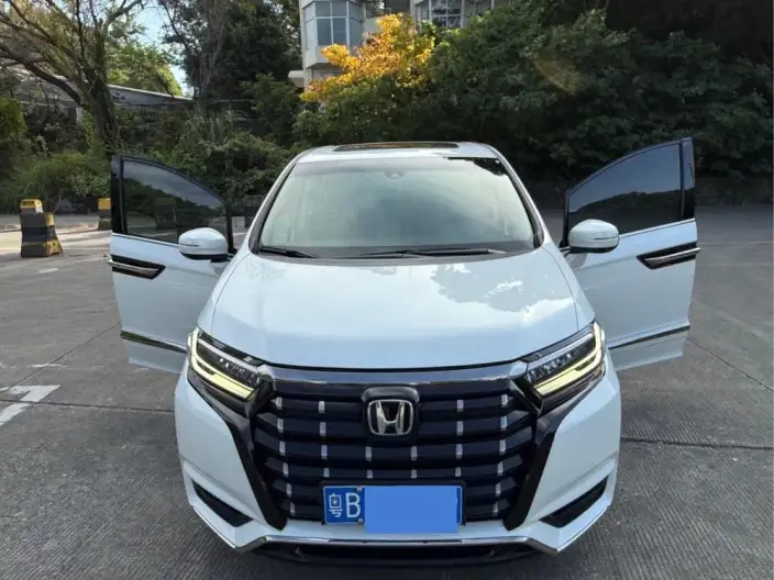 Honda Elysion 2022 Model 2.0L Hybrid Supreme Edition – фото 9