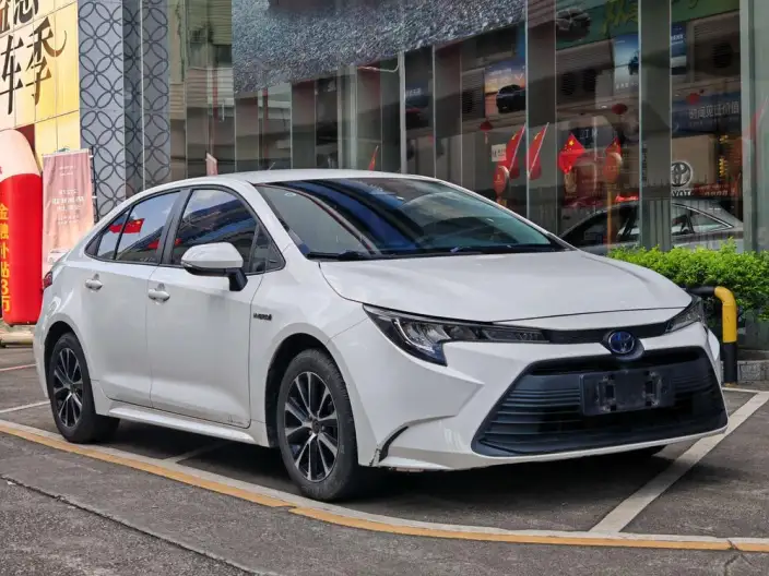 Toyota Levin 2023 Model Hybrid 1.8L Leading version – фото 3