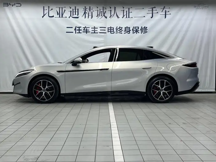 BYD Han L EV 2025 Model 601KM 4WD LiDAR Flagship Model