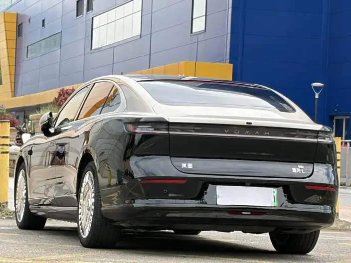 Voyah Pursuit L 2026 Model 4WD Ultra – фото 4