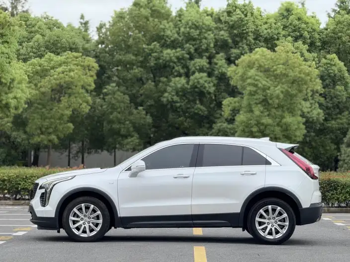 Cadillac XT4 2020 Model Facelift 28T 2WD Tech Model – фото 4