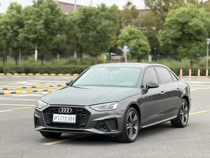 Audi A4 L 2022 Model 40 TFSI Luxury Dynamic Model – фото 1