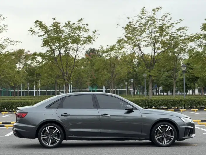 Audi A4 L 2022 Model 40 TFSI Luxury Dynamic Model – фото 6