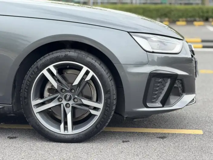 Audi A4 L 2022 Model 40 TFSI Luxury Dynamic Model – фото 7