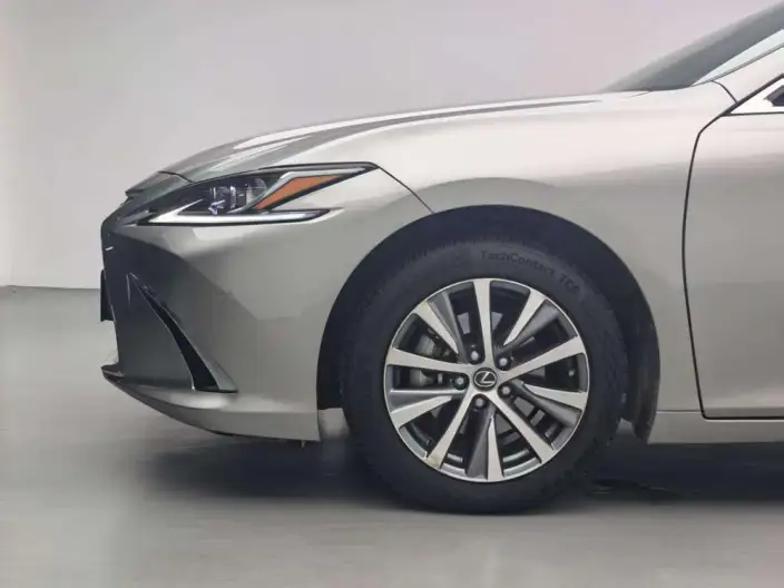 Lexus ES 2020 Model 200 Superior Edition China VI – фото 8