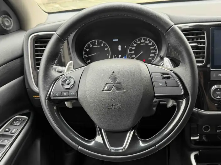 Mitsubishi Outlander 2020 Model 2.4L 4WD Enjoy Edition 5 seat – фото 10