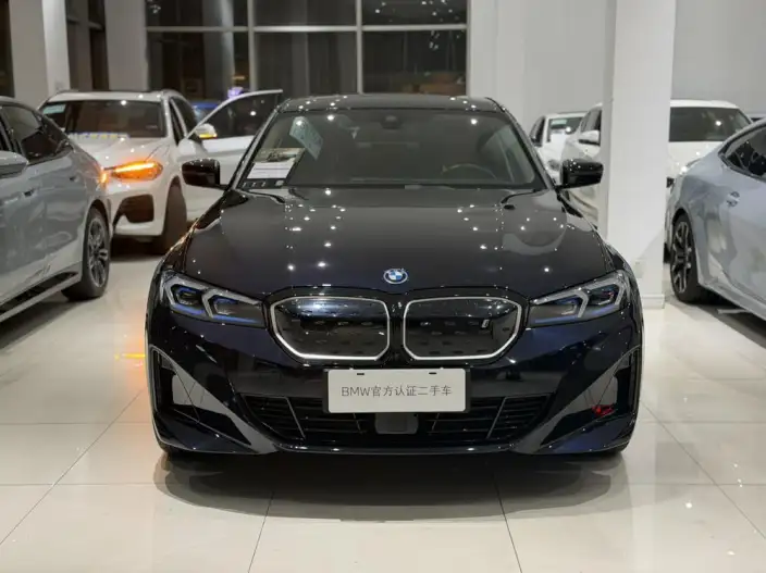 BMW i3 2023 Model eDrive40L Night Edition Sports Set – фото 2