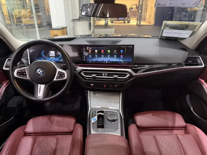 BMW i3 2023 Model eDrive40L Night Edition Sports Set – фото 6