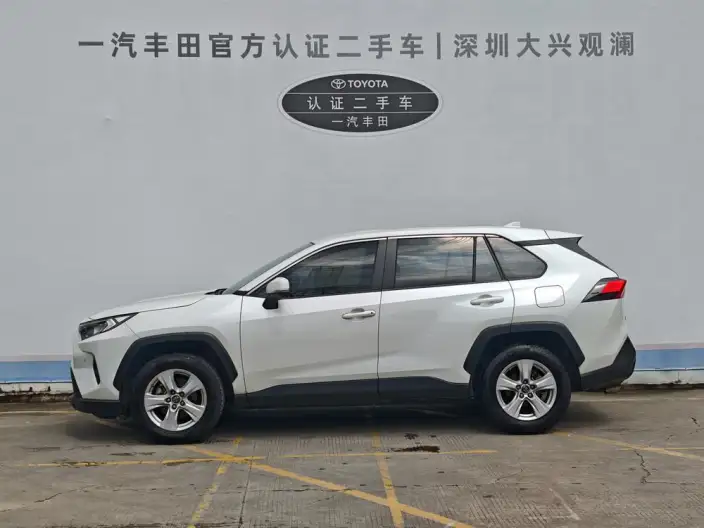 Toyota RAV4 2021 Model 2.0L CVT 2WD Urban Edition – фото 3
