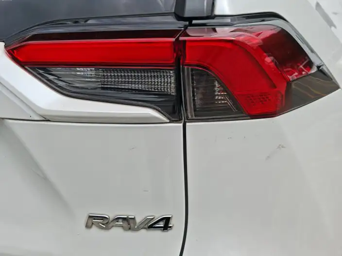 Toyota RAV4 2021 Model 2.0L CVT 2WD Urban Edition – фото 7