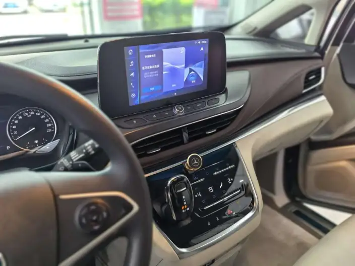 Buick GL8 2023 Model Business class 2.0T Comfort Model – фото 5
