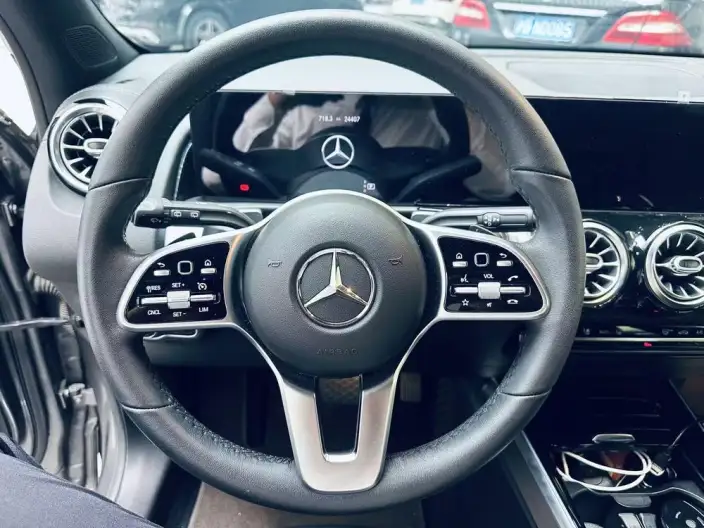 Mercedes-Benz GLB 2021 Model GLB 200 Fashion Model – фото 10
