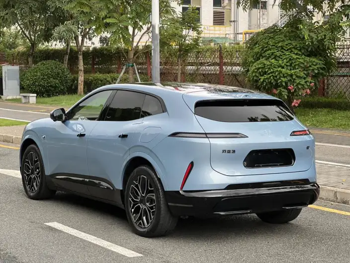 Avatr 07 2026 Model Ultra 4WD EV Edition – фото 4