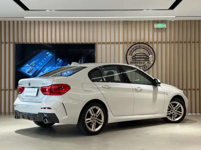 BMW 1 Series 2020 Model 120i M Sports Set – фото 5
