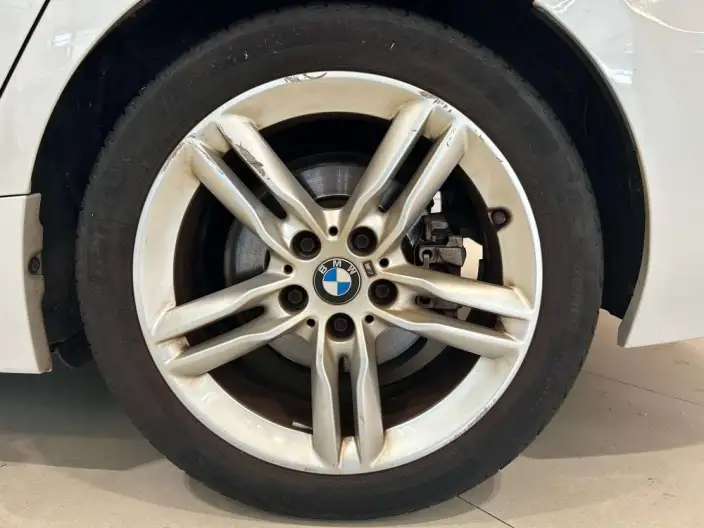 BMW 1 Series 2020 Model 120i M Sports Set – фото 6