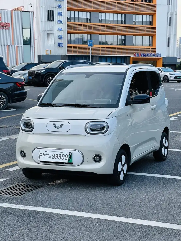 Wuling Hongguang MINIEV 2024 Model 215km Advanced version Lithium Iron Phosphate – фото 1