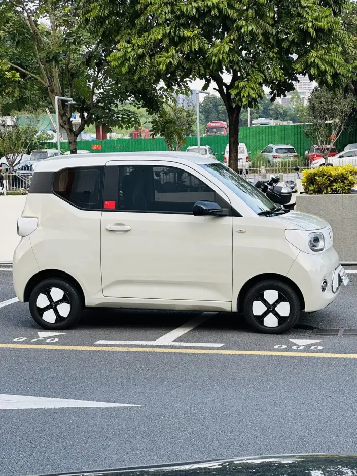 Wuling Hongguang MINIEV 2024 Model 215km Advanced version Lithium Iron Phosphate – фото 7