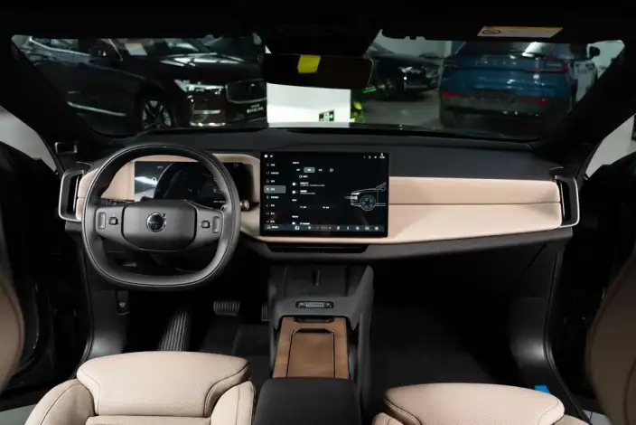 Volvo XC70 2026 Model 4WD Ultra-long Endurance Ultra – фото 9