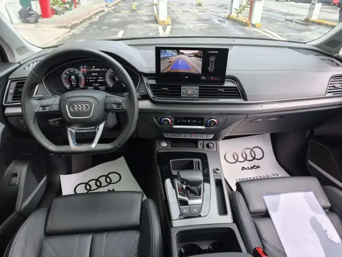 Audi Q5L 2022 Model 45T Luxury Dynamic Model – фото 9