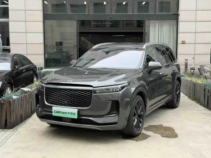 Li Auto ONE 2021 Model Extended Range 6 seat Edition – фото 1